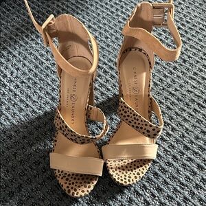 NWT. CL by Chinese Laundry Tan and Black Polka Dot Heels